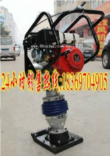 夯實力大輕巧型HCR110型建內燃沖擊夯